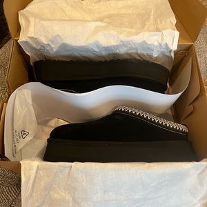 Ugg Tazz Slippers Size 9 Women’s